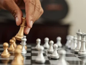 chess-playing-hand-1080x675
